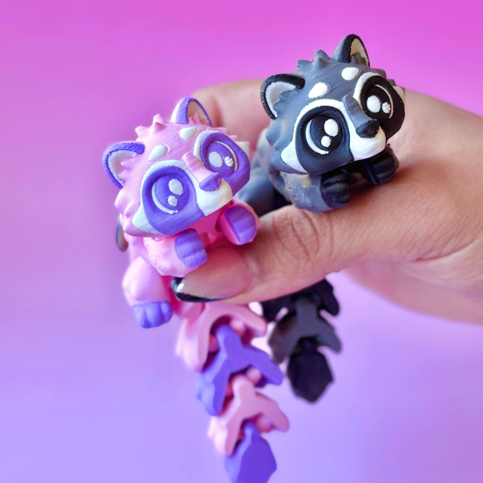 Sevimli Eklemli Rakun Figürü - Eşsiz Tasarım