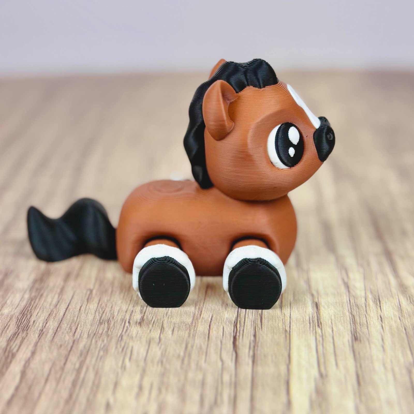 Sevimli Eklemli At Figürü - Eşsiz Tasarım